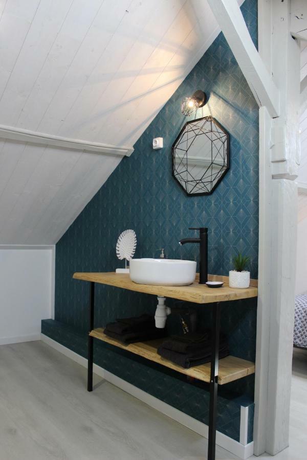 Bel Appartement Avec Vue Sur Vezere Юзерш Екстериор снимка